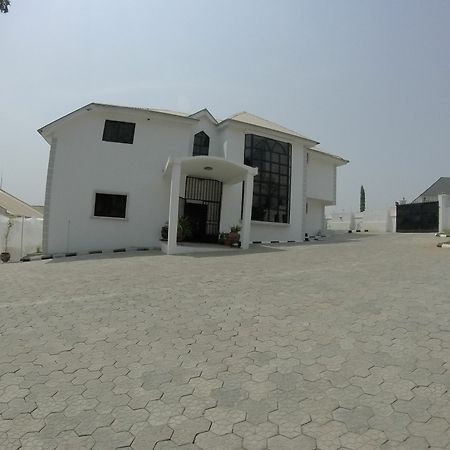 Ironhouse Guest Suites Mobushipe Exterior foto