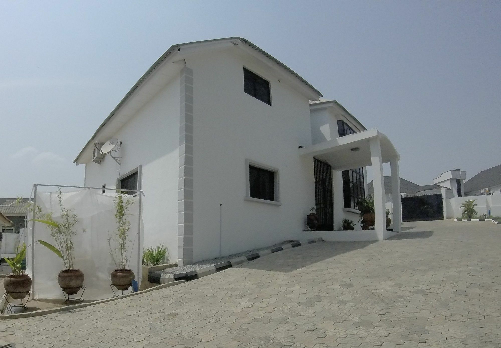 Ironhouse Guest Suites Mobushipe Exterior foto