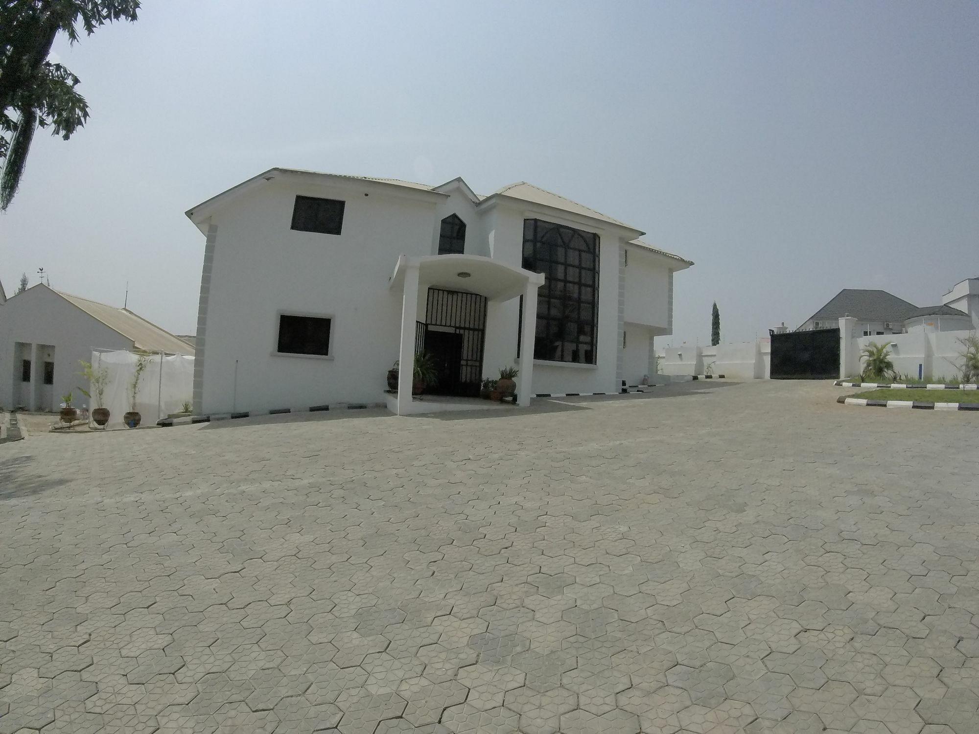 Ironhouse Guest Suites Mobushipe Exterior foto